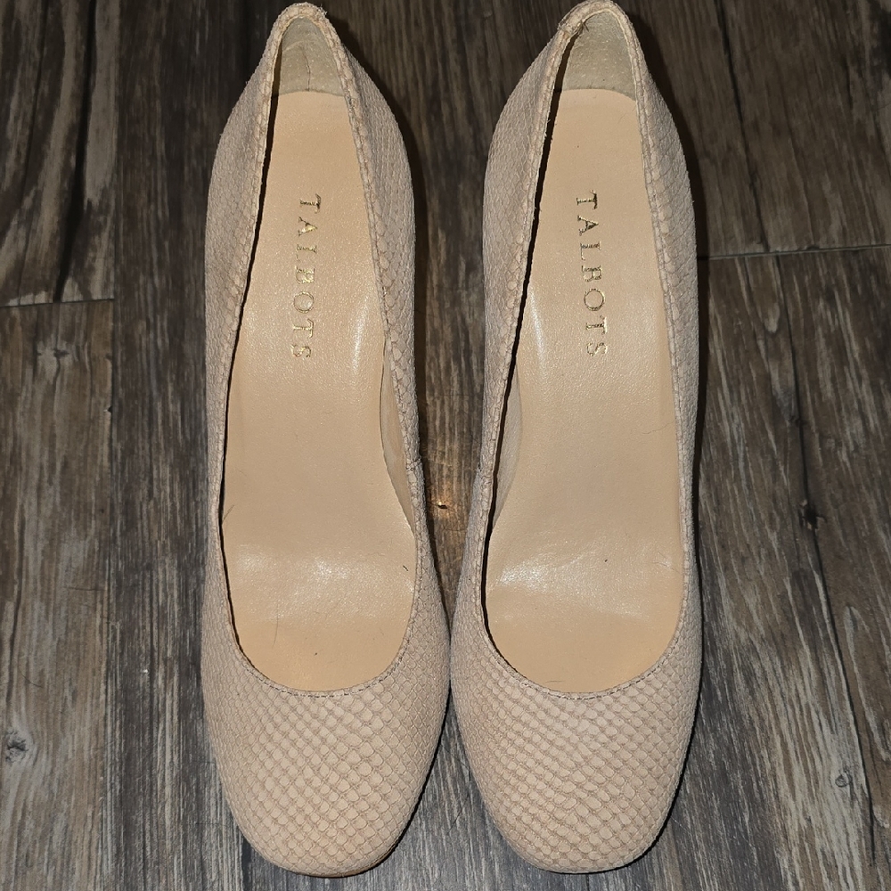 Talbots Tan Heels Textured Elegance